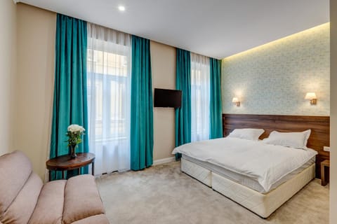 Bed, Photo of the whole room