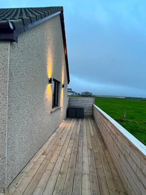 Loanside Lodge, Self-Catering, Holm, Orkney. Apartment in Scotland