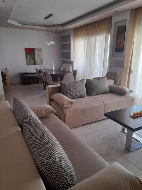 Athina's house by the sea Apartment in Nea Peramos