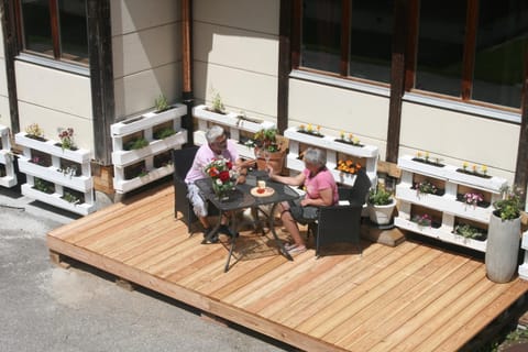 View (from property/room), Balcony/Terrace