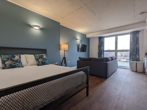 Bed, Photo of the whole room
