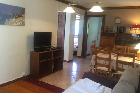 Family House With Balcony Garden Wi Fi Apartment in Chamonix