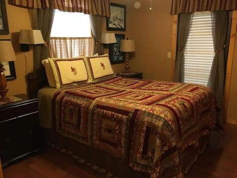 TN State Parks Open! Hikes, Waterfalls, Firepits! House in Tennessee