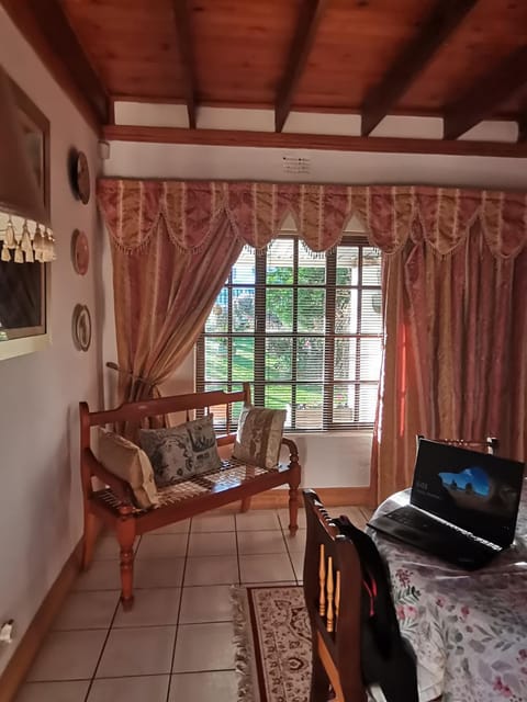 The Whitehouse Vacation rental in Western Cape