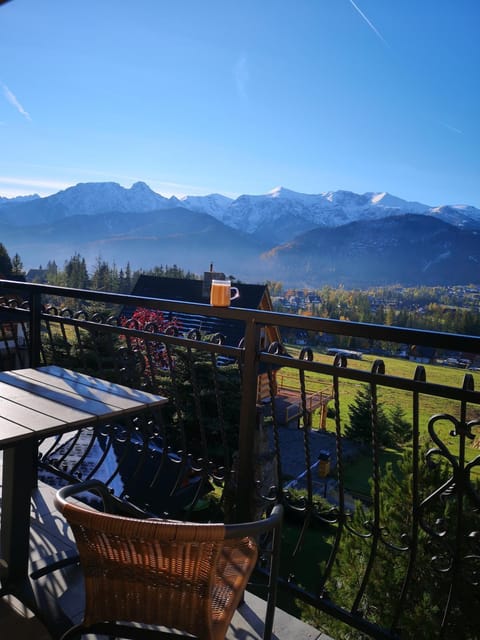 Natural landscape, View (from property/room), Balcony/Terrace, Mountain view