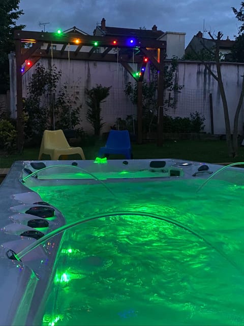 Spa and wellness centre/facilities, Swimming pool, Swimming pool