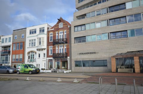 Fraai appartement direct aan zee op toplocatie. Apartment in Vlissingen