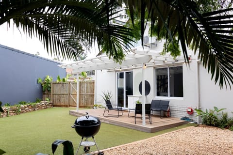 Patio, Garden