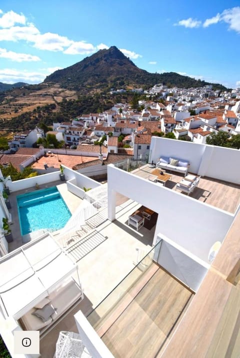 Stunning, Luxury Home in Gaucin Town, Heated pool Villa in Costa del Sol