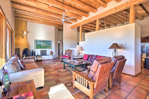 Santa Fe Sanctuary with Views at Every Turn House in New Mexico