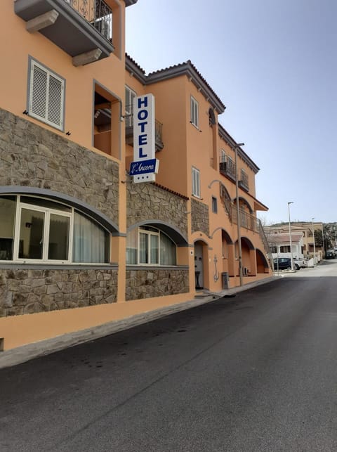 Hotel L'Ancora Hotel in Santa Teresa Gallura