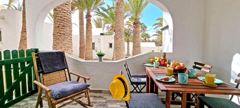 Property building, Balcony/Terrace
