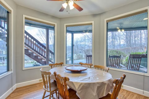 Samuel Court Cabin Cabin in Lake Junaluska