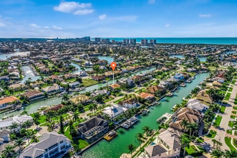 Sunshine Dock House in Marco Island