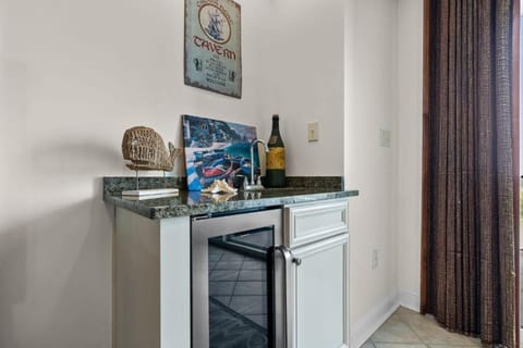 Wharf 902 by Youngs Suncoast Apartment in Orange Beach