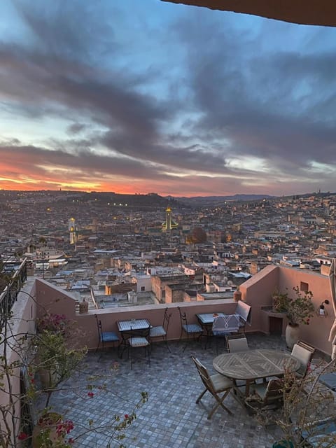 Balcony/Terrace, City view, Sunrise