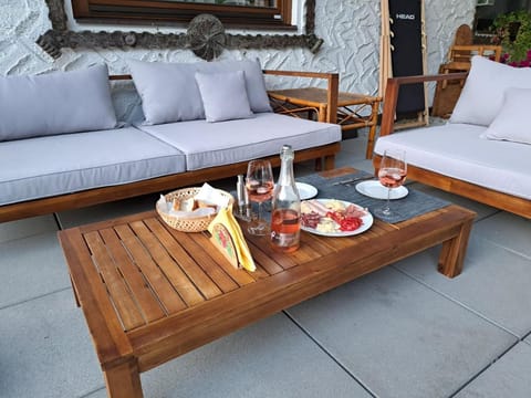 Balcony/Terrace, Lounge or bar