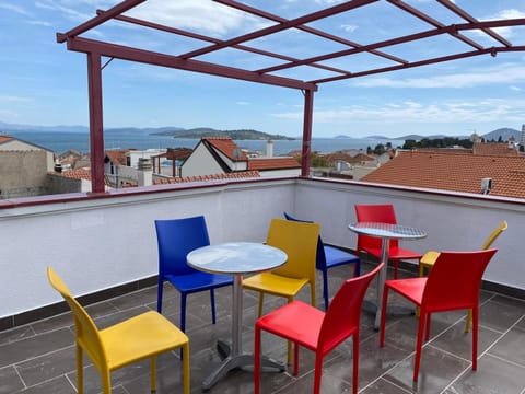 Balcony/Terrace, Seating area, Sea view