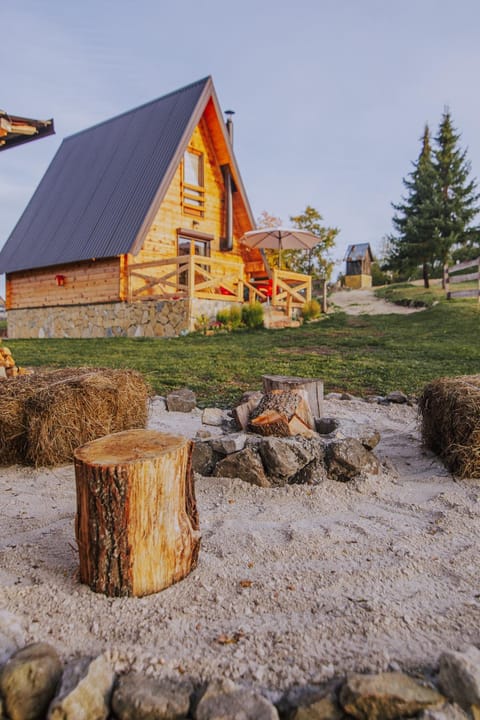 Planinska kuća Isiteo House in Zlatibor District, Serbia