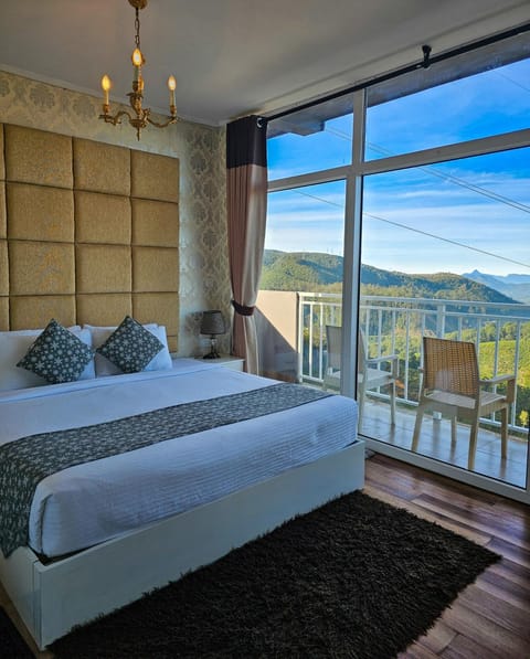 Bed, View (from property/room)