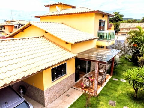 Casa amarela 2km de Geribá-Buzios House in Armacao dos Buzios