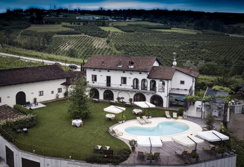 Property building, Natural landscape