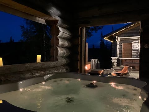 Hot Tub