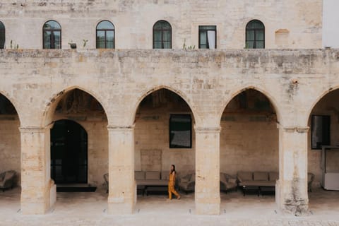 Inner courtyard view