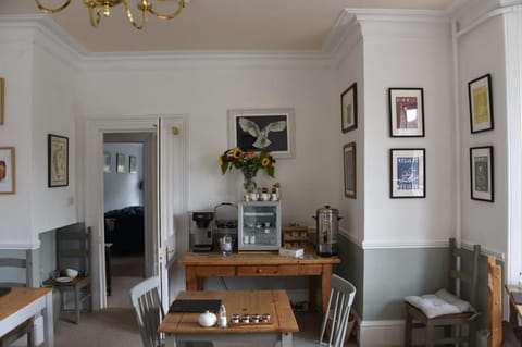 Dining area, Breakfast
