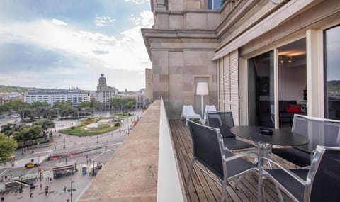 Balcony/Terrace, City view