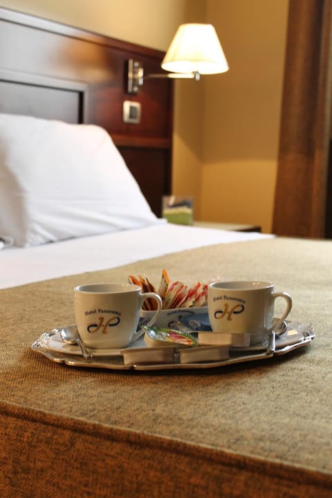 Coffee/tea facilities, Bedroom