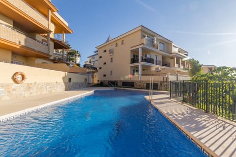 Patio, View (from property/room), Pool view, Swimming pool, sunbed