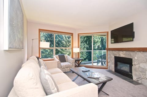 Living room, fireplace
