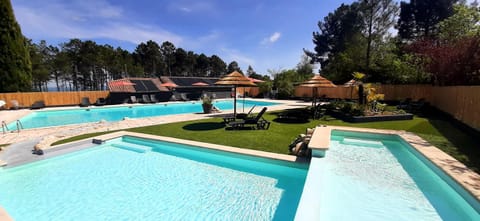 Camping Hello Soleil Campground/
RV Resort in Auvergne-Rhône-Alpes