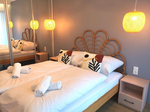 Bed, Balcony/Terrace, Photo of the whole room, Bedroom, furniture, internet, towels, wardrobe, dryer