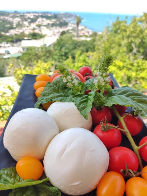 Food and drinks, Food