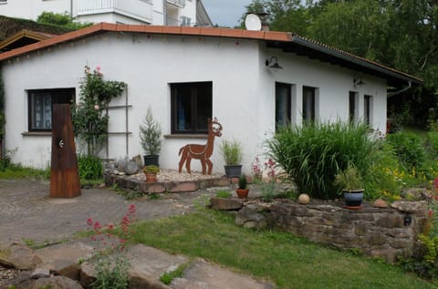 Patio, Facade/entrance