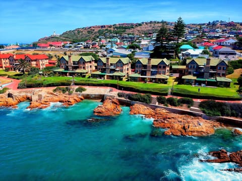 Property building, Day, Natural landscape, Bird's eye view, Beach