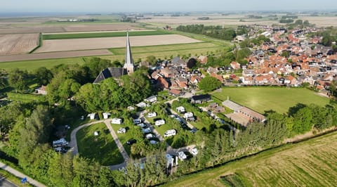 Summer, Hiking, Area and facilities