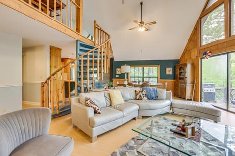 Riverfront Shelby Home with Private Boat Dock! House in Alabama