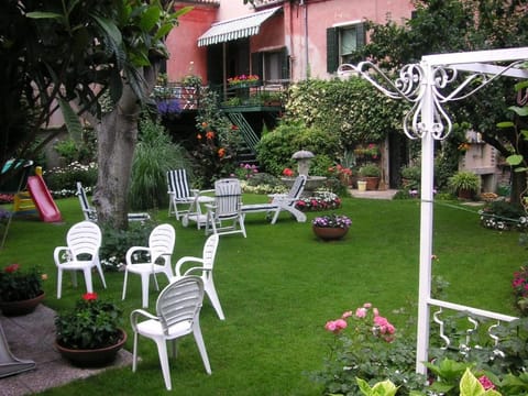 Children play ground, Garden