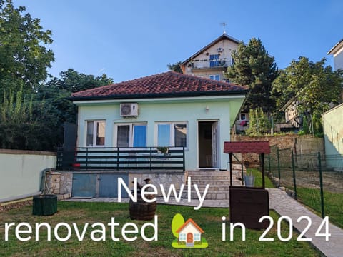 Cozy green house (free parking spot) Apartment in Belgrade
