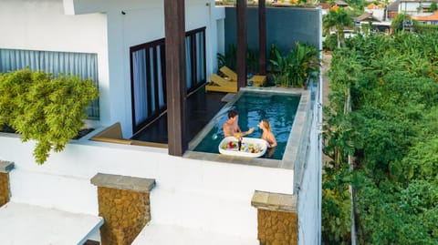 Day, Garden, View (from property/room), Balcony/Terrace, Garden view, Pool view, Swimming pool, Breakfast, American breakfast, sunbed