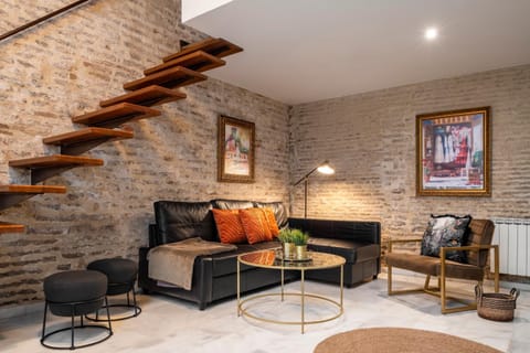 Living room, Lounge or bar
