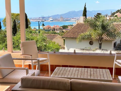 View (from property/room), Balcony/Terrace, City view, City view, Garden view, Mountain view, Sea view