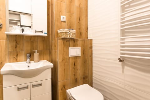 Room Jacuzzi “ATHENA” Apartment in Vojvodina