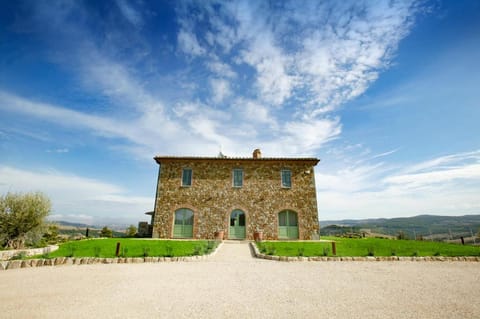 Facade/entrance, Spring, Day, Natural landscape, Mountain view