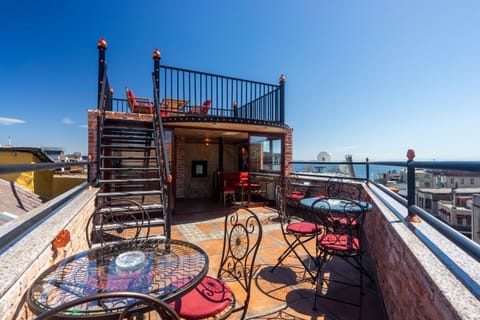 Property building, Balcony/Terrace