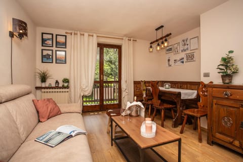 La Casa di Olivia - direttamente sulle piste (ski-in / ski-out) Apartment in La Thuile