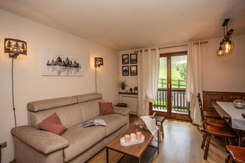 La Casa di Olivia - direttamente sulle piste (ski-in / ski-out) Apartment in La Thuile